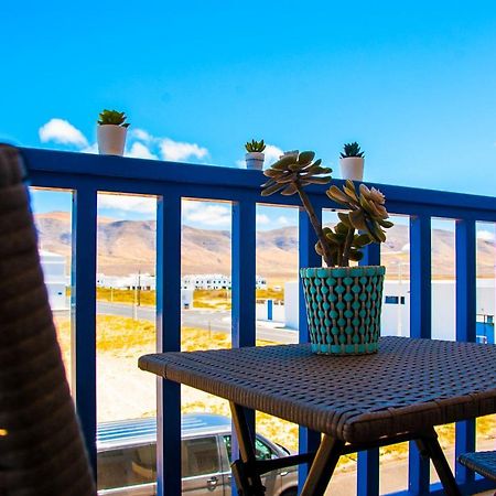 El Arenal De Famara Apartment Luaran gambar